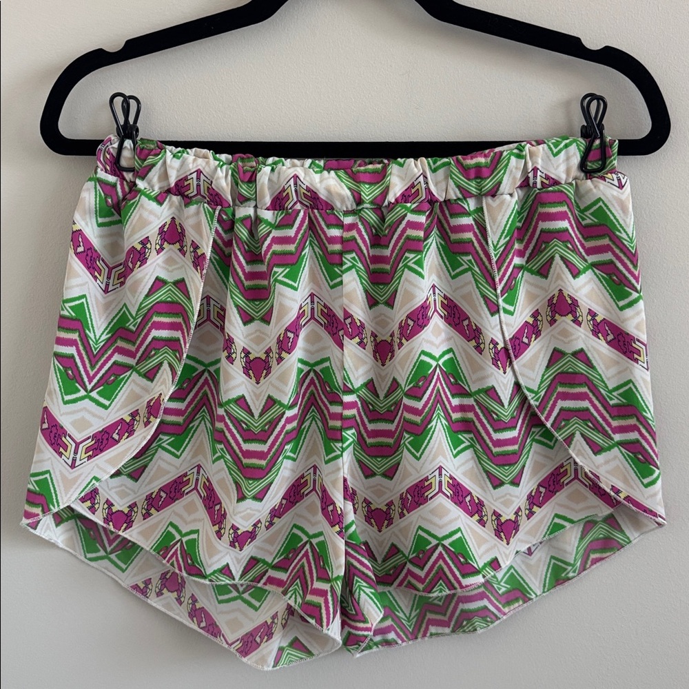 Si Style Lightweight Flowy Chevron Shorts Sz M